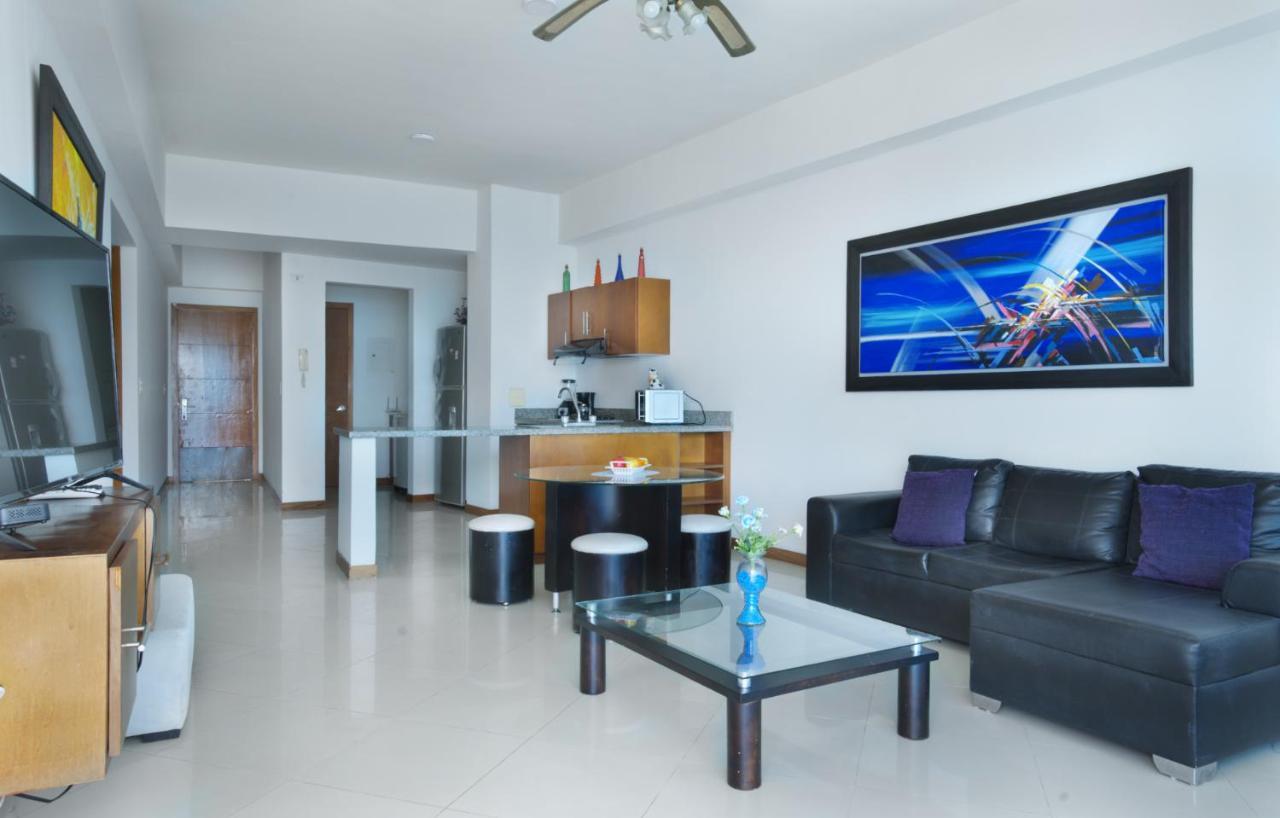 Poseidon Apartment *